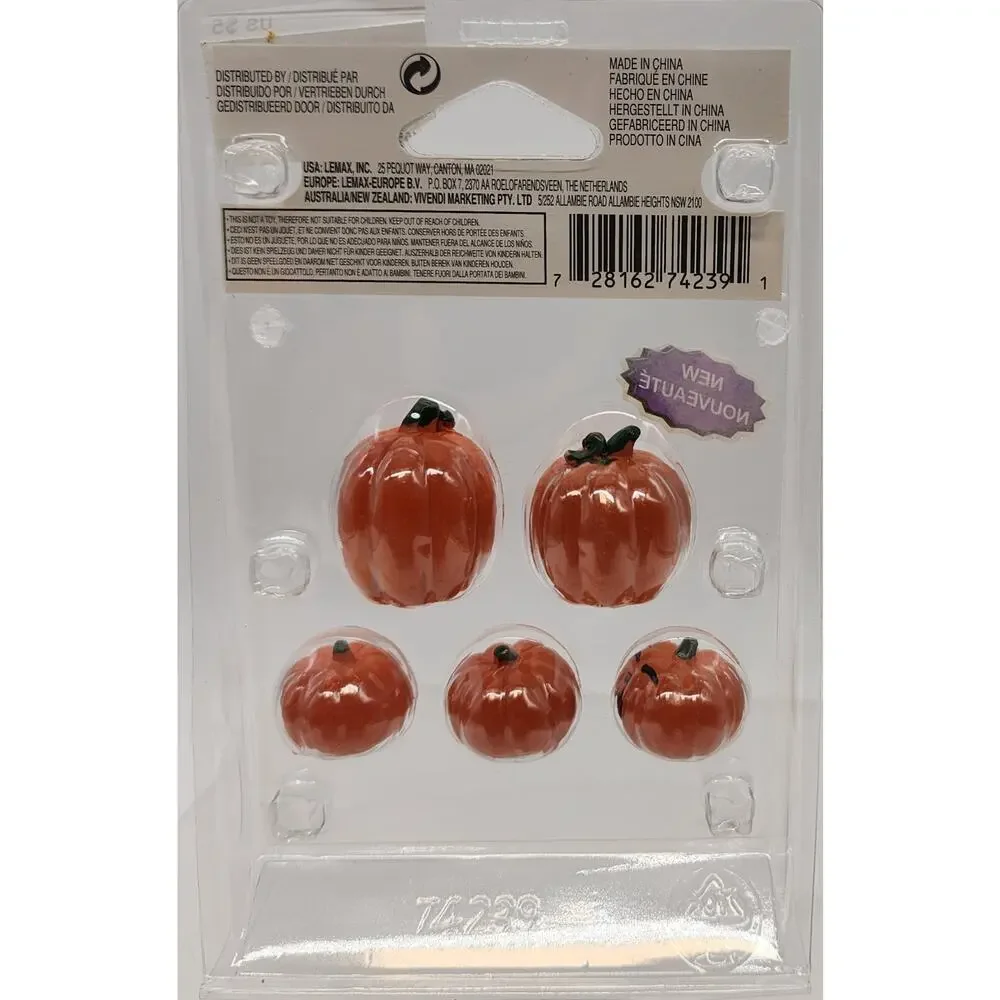 LEMAX SPOOKY TOWN 2017 Happy Pumpkin Family 74239 Holiday Village Halloween